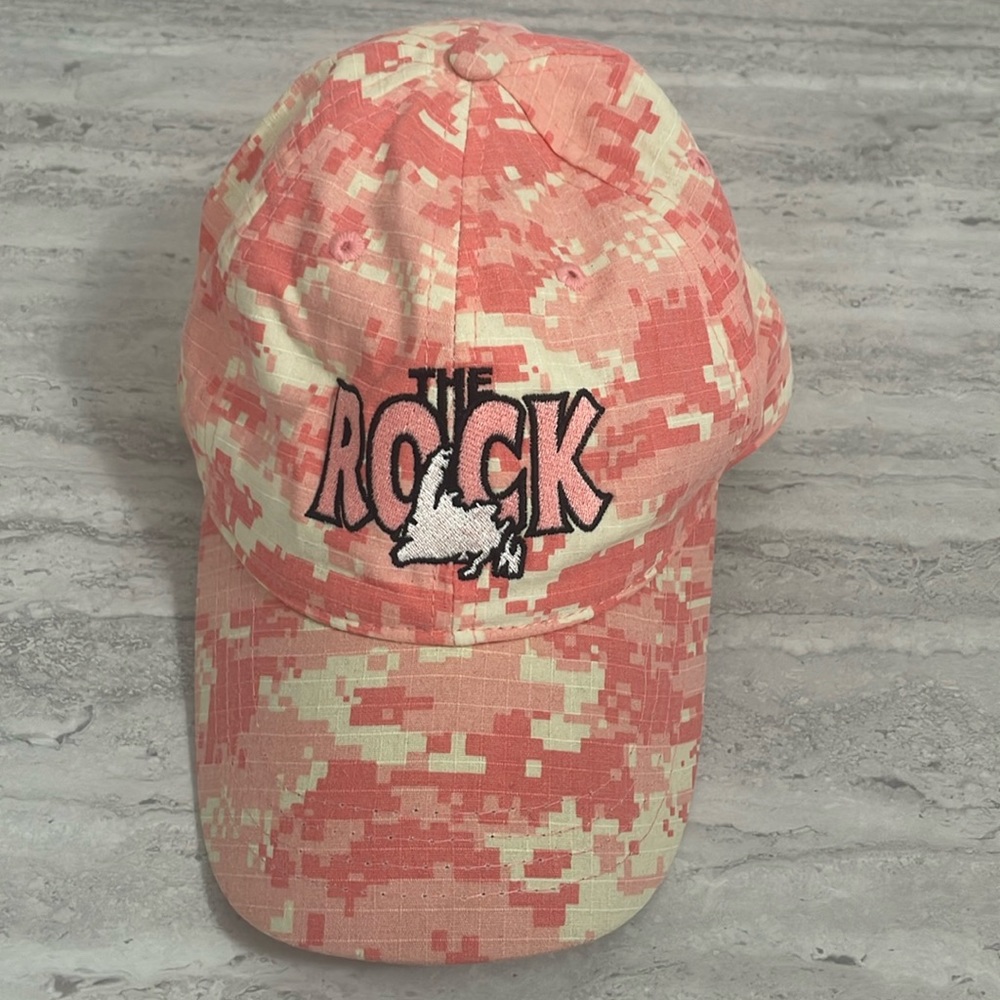 💥 “The Rock" Newfoundland cap.